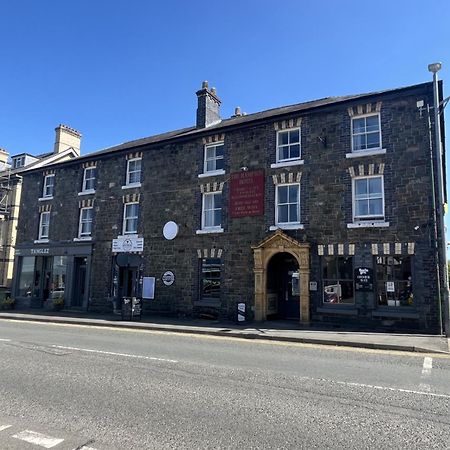 Hampton Hotel & Restaurant Llandrindod Wells Exterior foto